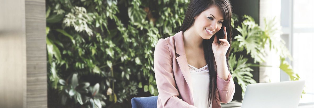 Payroll PSA tweet media