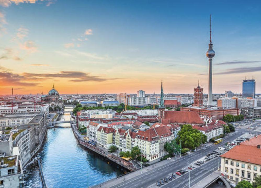 Applications now open for the Berlin Founder Institute. Build a company alongside Berlin's top #startup experts: ow.ly/KN3A30odEBm #FIworldwide <a href="/berlin_startups/">Berlin Startup Jobs</a> <a href="/siliconallee/">Silicon Allee</a> <a href="/berlinstartups/">Berlin Startups</a> @bitcoinsberlin <a href="/StartupEventBER/">Startup Events List - Berlin</a> <a href="/eu_lighthouse/">Startup Lighthouse</a>