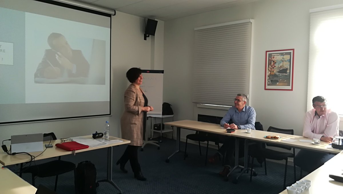 Ce matin 2ème matinale organisée par le <a href="/CAAClubaffaires/">C.A.A</a> et la <a href="/CCINantes/">CCI Nantes St Nazaire</a> sur le thème comment #convaincre notre #prospect ?