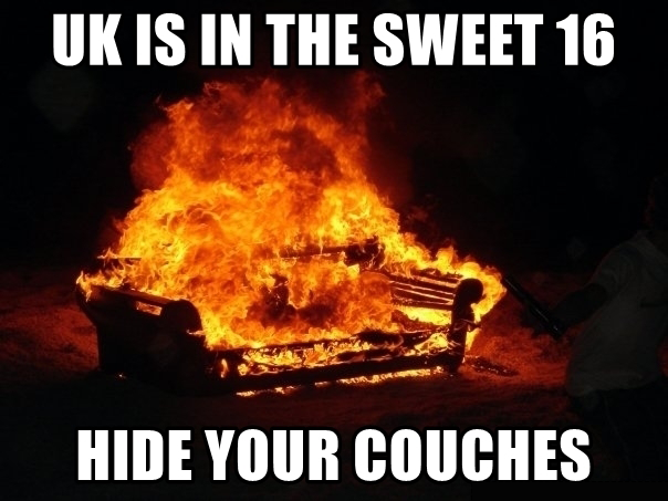 UHSPaws's tweet photo. Couch burning is preventable. STIs are preventable. We can help. Stop by #SweetSpots today to learn why #SaferIsSweeter and how to take control of your sexual health. Also cookies πͺπͺπͺ https://t.co/JfI5SyVpBU