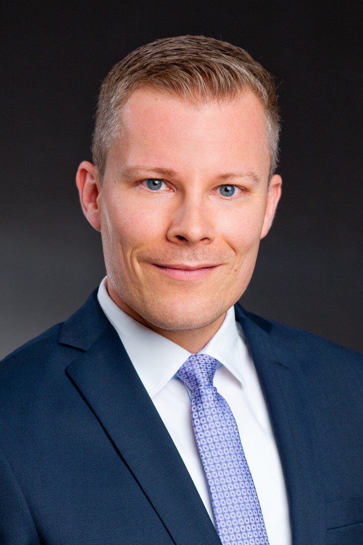 MathFinance's tweet photo. Dr. Martin Simon from Deka Investment GmbH will speak on Stock Price #Bubbles – An #Option-based Indicator at the upcoming #MathFinanceConference in Frankfurt. https://t.co/hQlTncbWyR