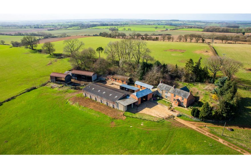 HowkinsLLP's tweet photo. CHARWELTON HILL FARM, CHARWELTON, DAVENTRY

We are delighted to offer for sale this spectacular residential pasture farm, in a great location with an elevated position with far reaching views.

https://t.co/lTRECnc73D https://t.co/ABq3gCfdea