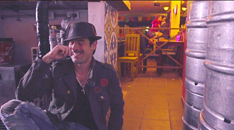 RafaSinFiltro's tweet photo. #ALAIRE #NUEVO CAPÍTULO 14 CLONADOS VER AQUÍ ⏩ https://t.co/uoBmCzx9YA 👍Jhon Bryan descubre el romance secreto de Doña Perla 🤫😅 ¡No te lo pierdas!  📲🕴💥🕴#serieweb #online #felizjueves #NoTeLoPierdas https://t.co/QN67YZI14v