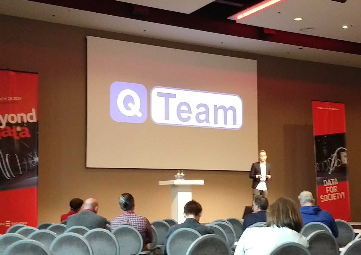 jpagroenen's tweet image. Verhaal over @QPolitie van @jeroenhammer over korte pilots met nieuwe technieken en manieren van werken. Mooie filmpjes.