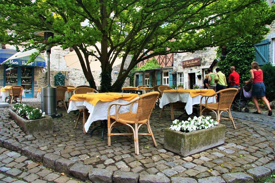 [Perle naturelle] Découvrez le Geopark Famenne-Ardenne : tout un territoire de tourisme, patrimoine et géologie en Wallonie bit.ly/2MmsvJ8 <a href="/FamenneArdenne/">Tourisme Famenne-Ard</a> <a href="/MCFA_be/">Maison de la Culture Famenne-Ardenne</a> #Unesco #geopark #Wallonie #vert #durable