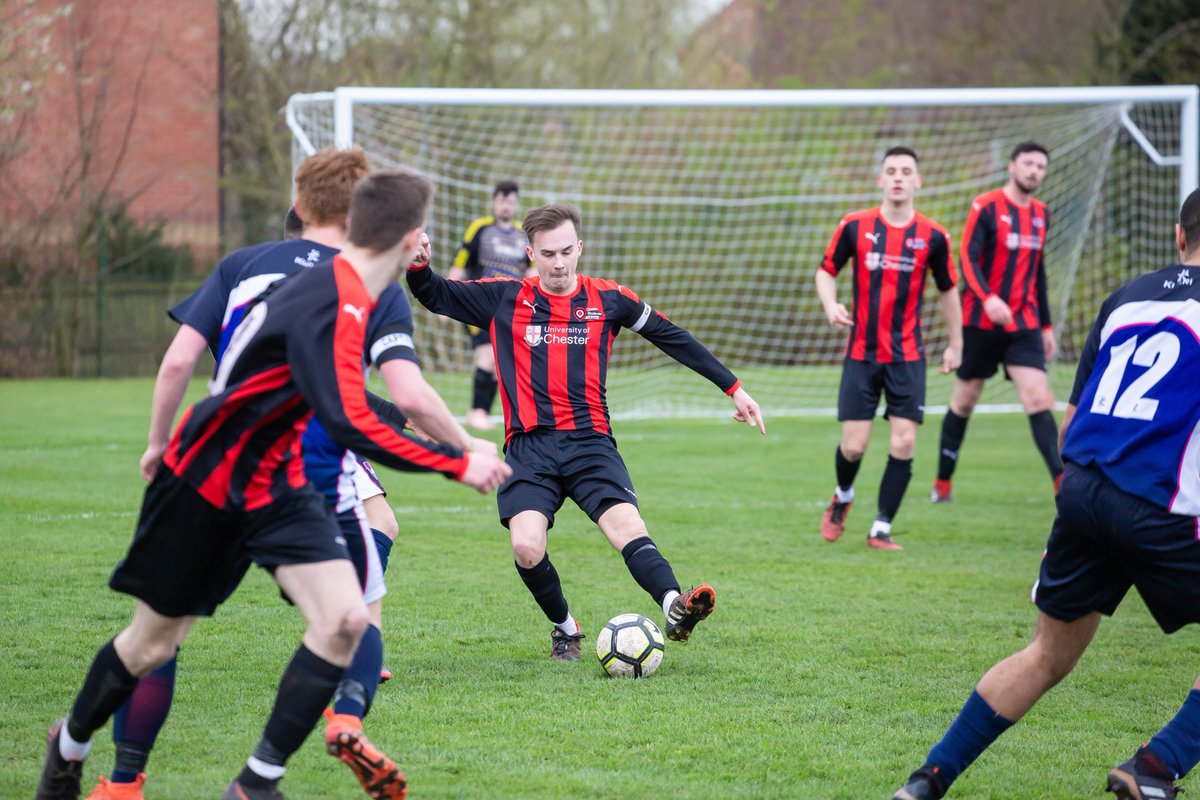 jonlingwood's tweet photo. Mens football on their way to winning a tense match during Varsity @uochester @CSU_Warrington #wearewarrington #wearewazza #wazza #varsity2019 #football https://t.co/Dx8D40PIBB