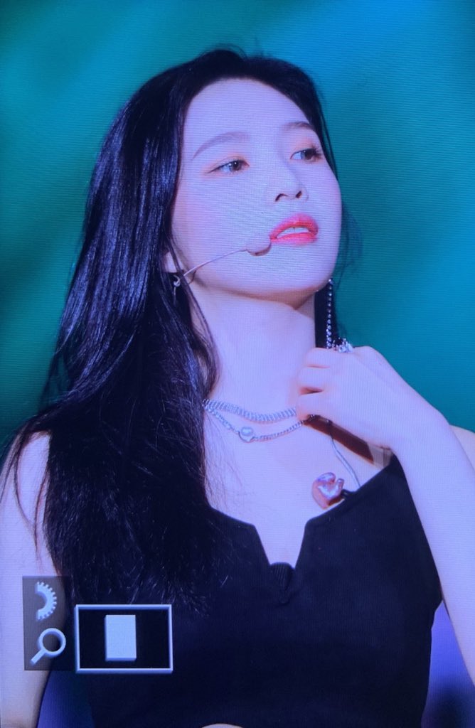 Pumpkin960903's tweet photo. 190328 #조이 https://t.co/Ua3C5KTTpA