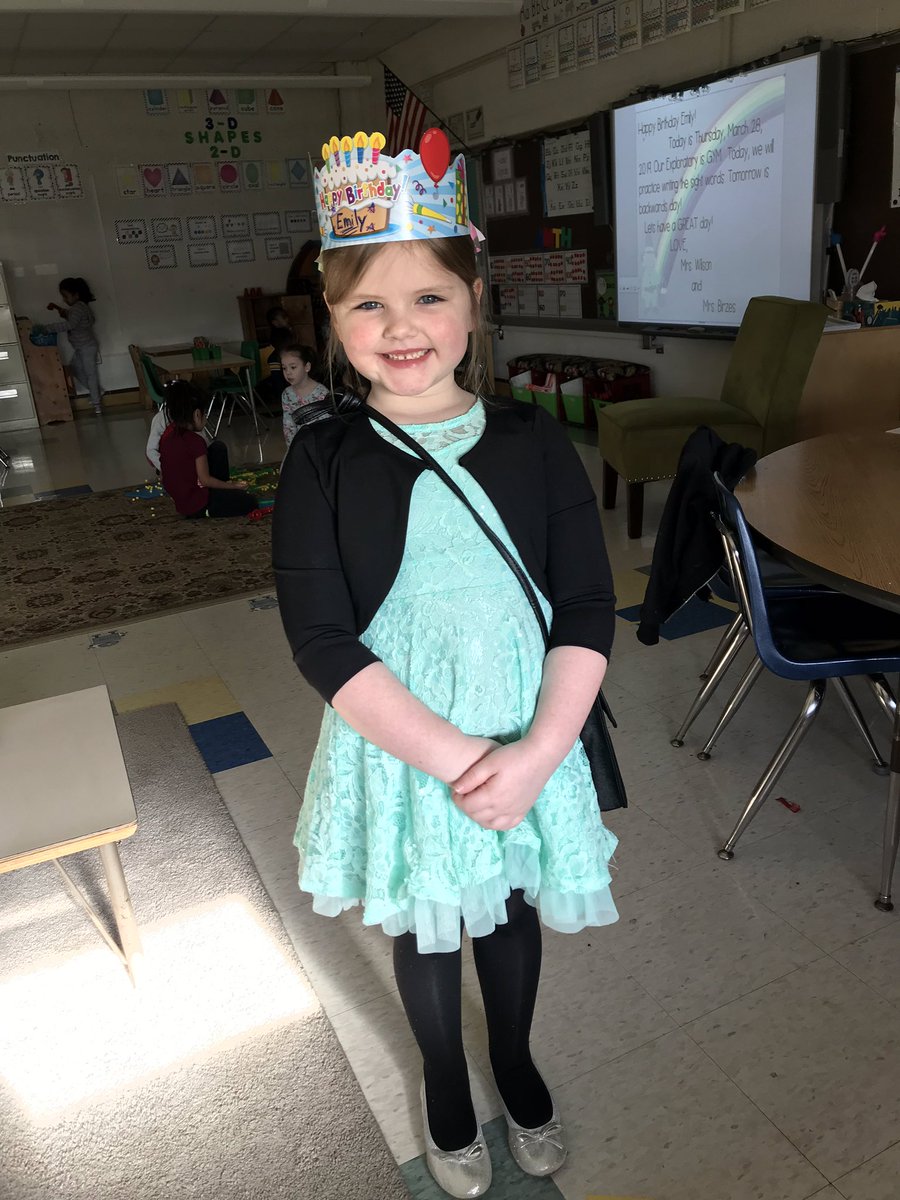 Big week in Ms. Wilson’s Kindergarten class! 2 birthday girls! <a href="/PLVBears/">Pleasantville Elementary</a> #polarpride