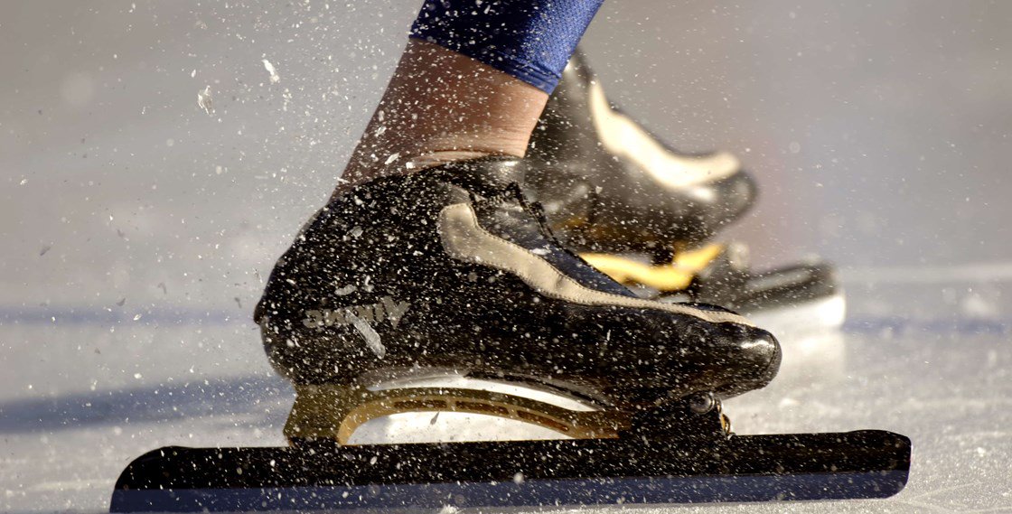 schaatsennl's tweet photo. Tijdens het WK Allround voor masters mochten maar liefst tien Nederlanders zich tot wereldkampioen kronen. Bekijk hier welke rijders de titel pakten.

>> https://t.co/7MNGtVmIEW https://t.co/Yvc88ztSax