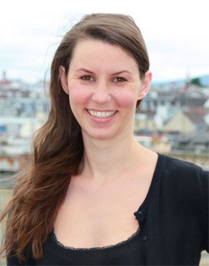 ERAkidney's tweet photo. The winner of the 2019 ERA-EDTA Stanley Shaldon #Award for Young Investigators is Rebecca Herzog. Congratulations! Read more here https://t.co/OeNs406ueJ #youngdoctor #youngnephrologist @RebeccaHerzog11 https://t.co/XMMaqCyPyC