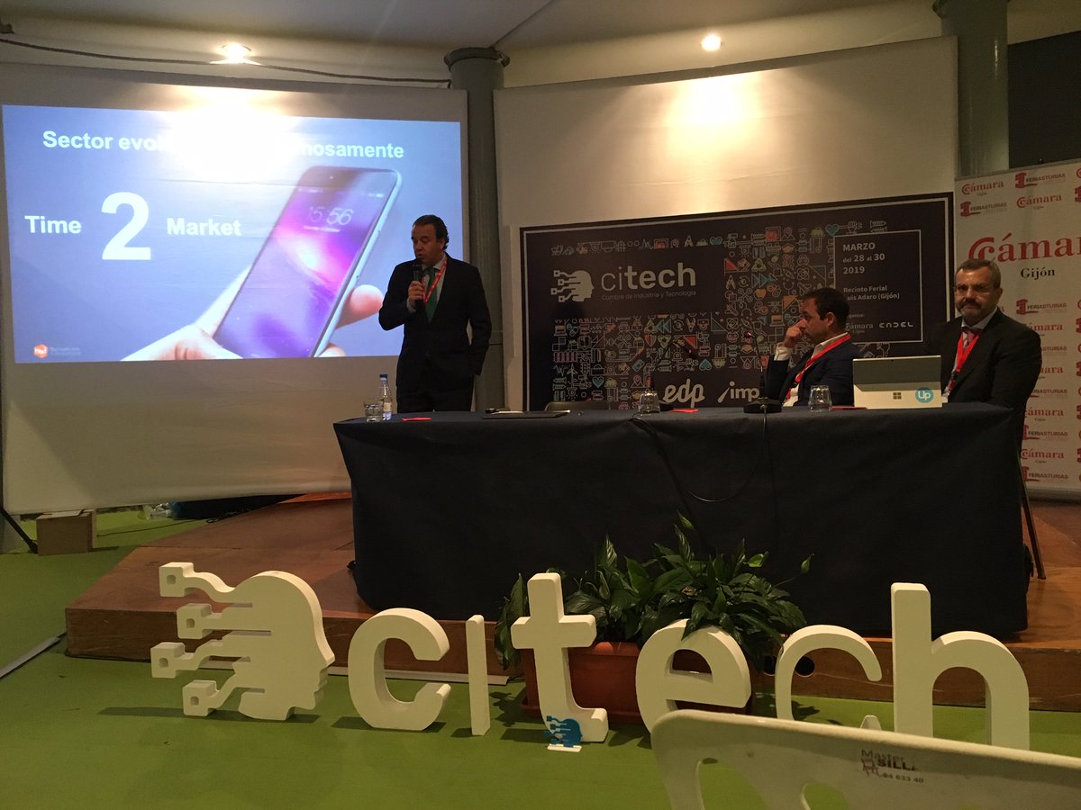 bhd_Consulting's tweet photo. "El médico debe liderar el cambio de cultura hacia la digitalización", Jorge Areces @jareces1  CEO de @bhd_Consulting #citech2019 #eSalud https://t.co/uP38Uwg4Xj
