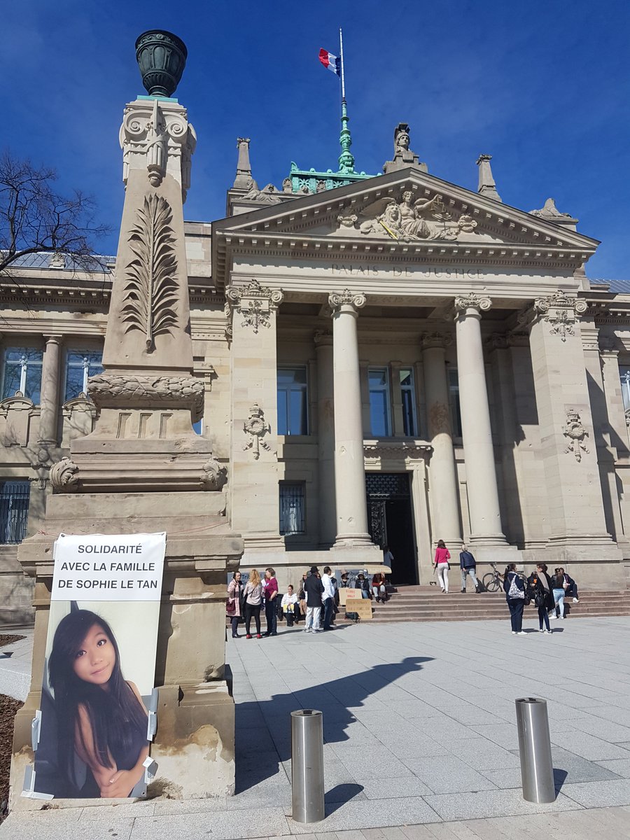 Nad11562495's tweet photo. Audition de JM Reiser du 28/03/2019. Le combat continue et la détermination reste intacte 👊 #Justice . Merci aux bénévoles du @CollectifTan https://t.co/zp0P0EIh5H