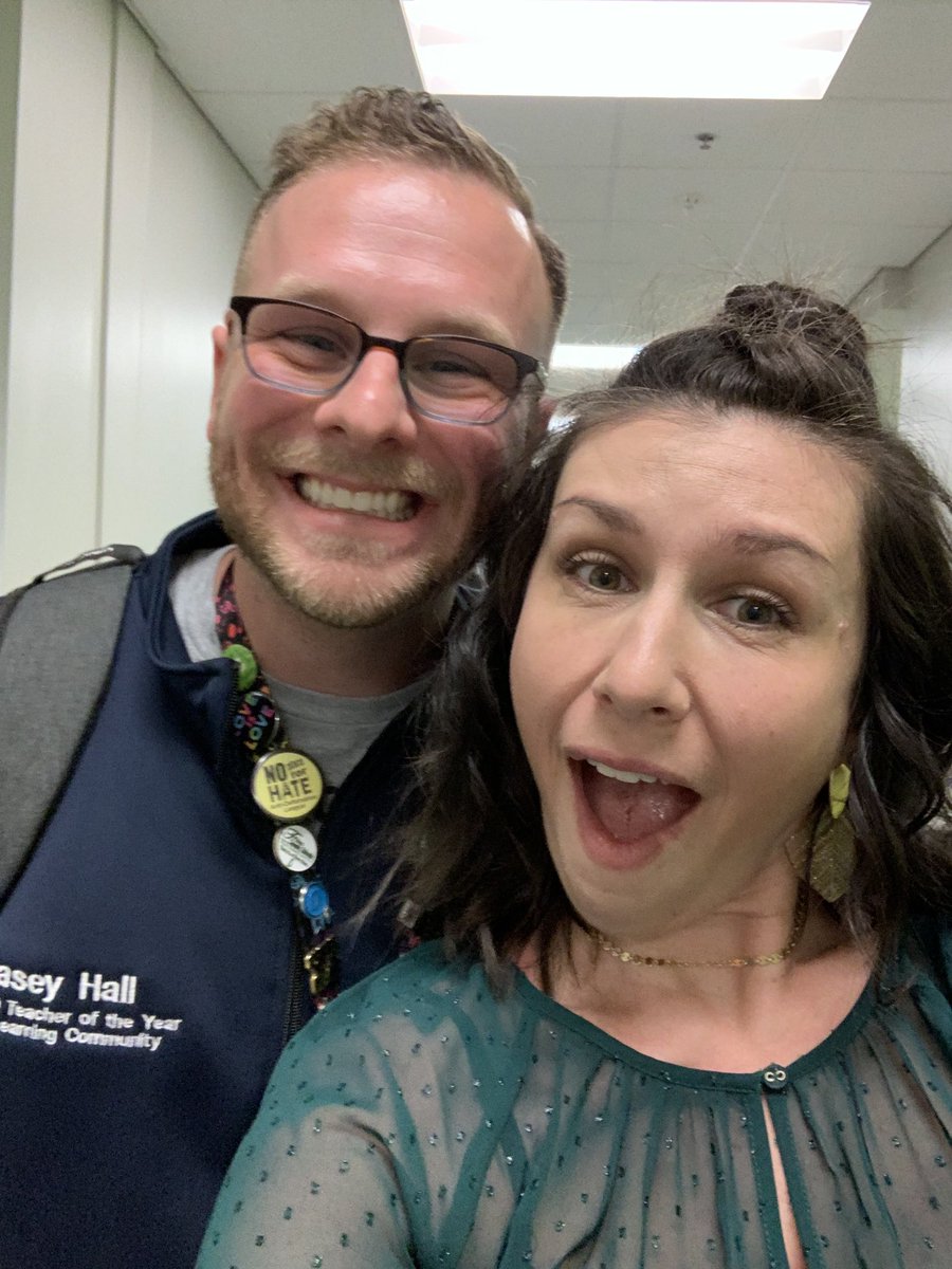 becca_s_goddard's tweet photo. SO happy I got to see this 🤩SUPER STAR🤩 teacher who is the South Learning Community Teacher of the Year and a Music #LearningArchitect @mrhallmusicroom https://t.co/7TDzGPlvz5