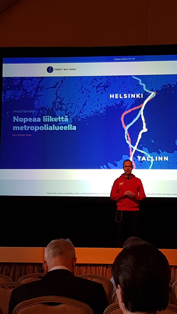 GISHanna's tweet photo. Raikas tuulahdus Todellisesta Tekemisestä - @pvesterbacka kertoo miten leipaistaan tunneli Tallinnaan. Joko ostetaan junalippu Tallinnaan? #finestbayarea #maanmittauspaivat2019 https://t.co/6wu35aMd9I