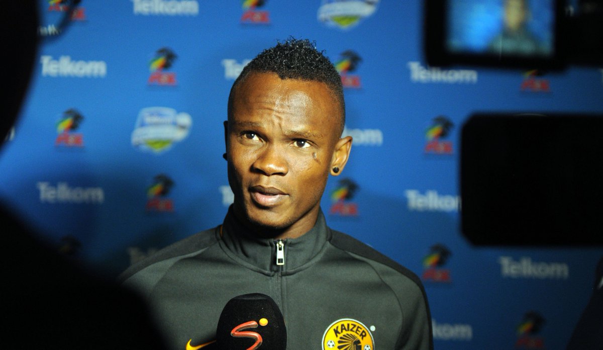 Phakaaathi's tweet photo. Ex-@KaizerChiefs and @ajaxcapetown star completes university degree https://t.co/2x81b86NYv https://t.co/XIlVxkoIYh