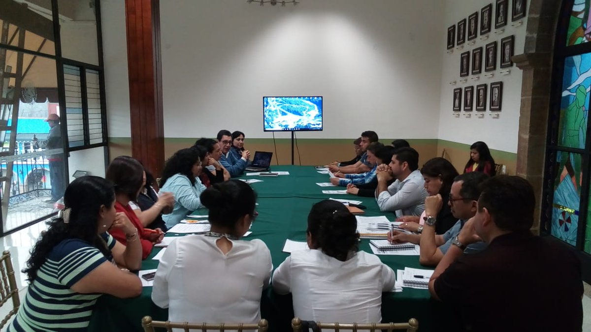 El día de ayer se realizó la reunión de seguimiento del Consejo Municipal de Participación Social del municipio de Xicotepec. Estás acciones están orientadas al cumplimiento de la Agenda Educativa Mpal. El empoderamiento de los CPSE es  prioridad de la ruta de mejora regional.