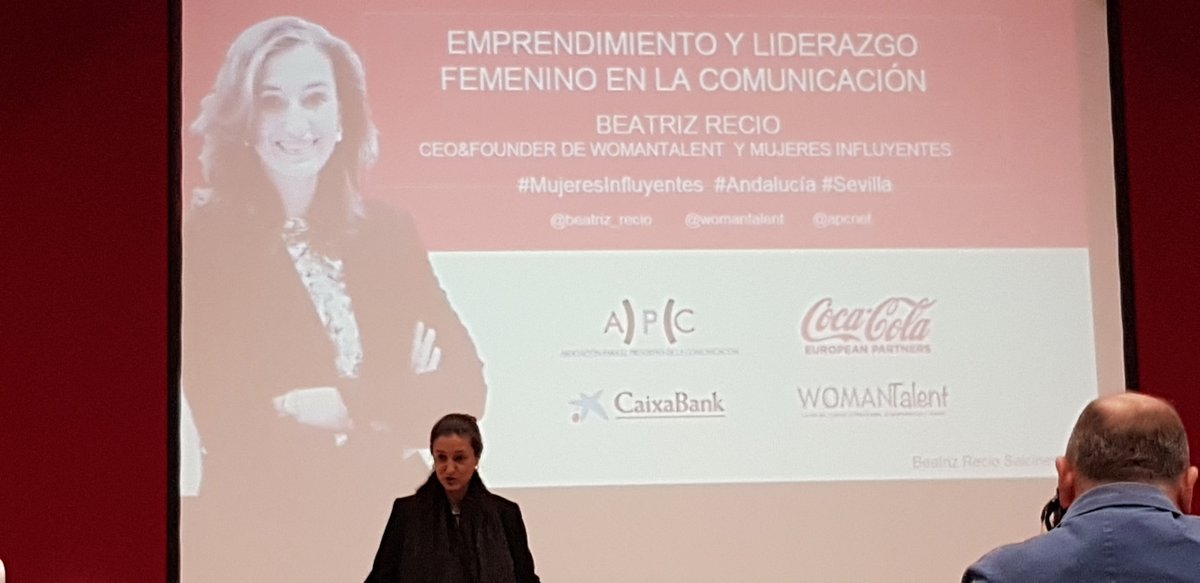 INNOFFICES's tweet photo. Ayer el equipo de comunicación y márketing de #INNOffices, disfrutó de la sesión de #emprendimiento y liderazgo femenino en comunicación de @apcnet de la mano de @beatriz_recio, CEO y Fundadora de @WomenTalentS en la sede de @CocaColaEP. #MujeresInfluyentes. https://t.co/0KSw5taBmN