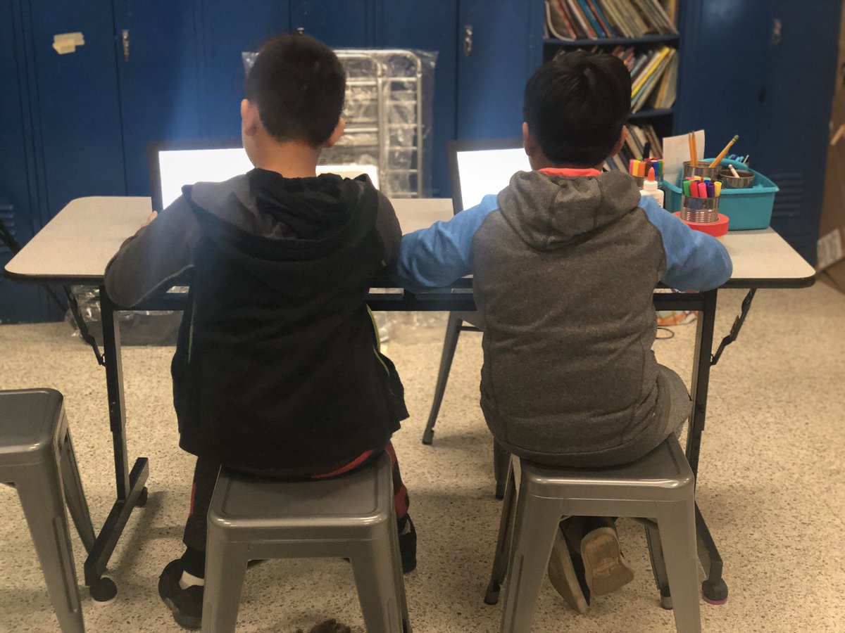 Elem_InnovaSHAN's tweet photo. #4thgrade Ss are hard at work planning their #watershed PSAs as part of a #MWEE experience. Ss will make a poster, slide show, or green screen video! @henrico_steam @ScienceHenrico #google #slides #STEAMbestof @HenricoKHB @KeepVABeautiful #idreamofsteaming https://t.co/xk7zfaMWsv