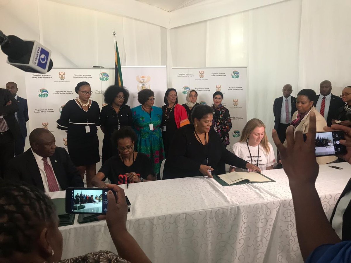 anneshongwe's tweet photo. History is made today! ⁦@CyrilRamaphosa⁩ signs the #GBVFDeclaration with #TheTotalShutDown #StopGBV &amp; more CSOs committing to end Gender Based Violence &amp; Femicide together! ⁦@phumzileunwomen⁩ ⁦@UNSouthAfrica⁩ https://t.co/qpBTQXHM4f
