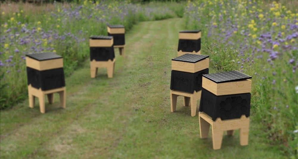 Hellolafrench's tweet photo. Sur un marché de la ruche connectée, 3 #startups « early stage » cherchent le modèle économique optimal. Découvrez les stratégies de @BeeLife_fr, #Bee2Beep, et #LeadBees ! #cleantech #apiculture https://t.co/7EmFDlYMGO https://t.co/sziKXtNbLv