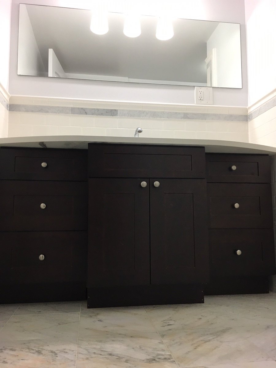 wejeter's tweet image. Newly Renovated 2 Bedroom Apartment For Rent In Ditmas Park, Elevator Building! 

Just In! $2350! This beautifully renovated unit features:

-Laundry in Unit  
- Dishwasher  
- Microwave  
- Hardwood Floors  
- Renovated 
- Pets Allowed  
- Elevator  
- Live-In Super  

2912284
