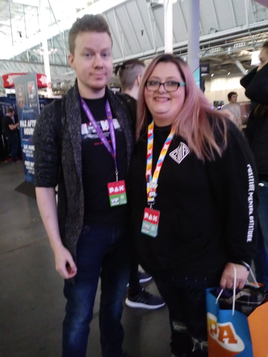 nikkiroo85's tweet photo. Thanks for all the squeezes! @Jack_Septic_Eye @pixlpit @GirlGamerGab!  You guys are the best! I needed the love today!  Enjoy your selves this week! https://t.co/DTDeJnMLRy