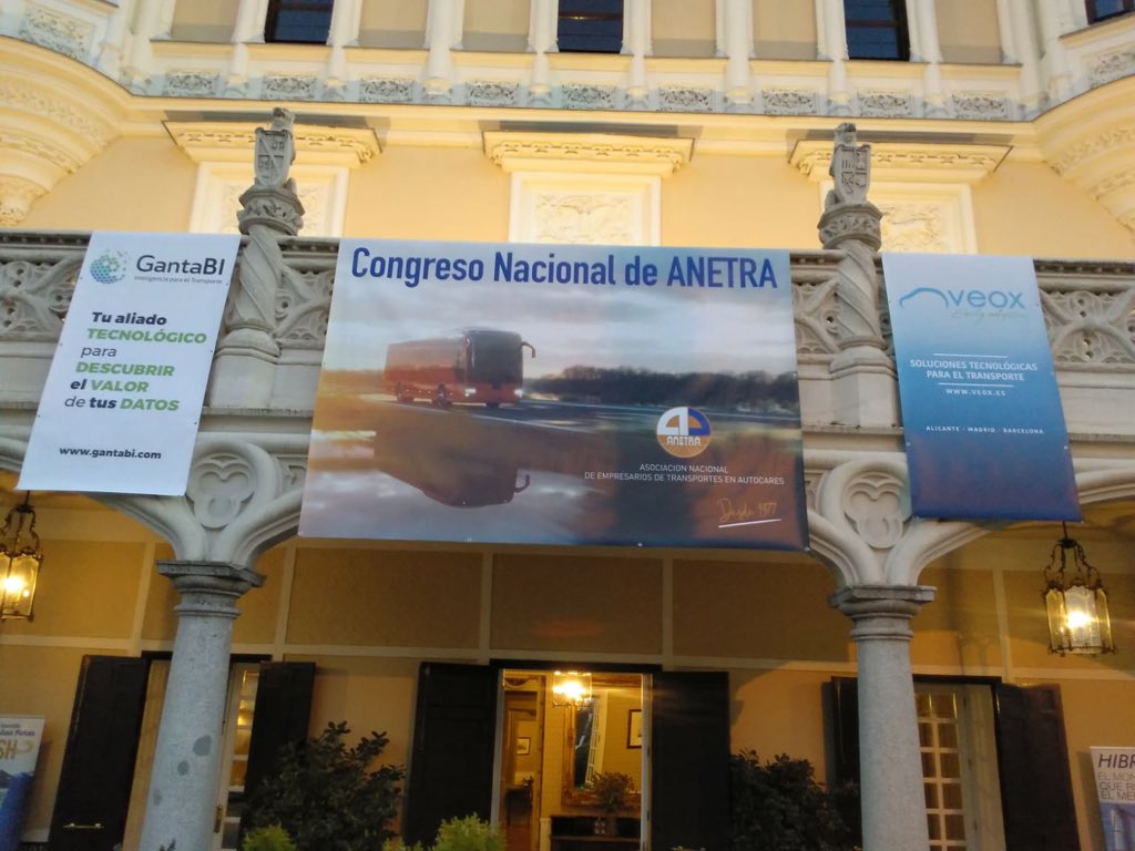 veox_es's tweet photo. Desde ayer por la noche hasta hoy todo el día, team @veox_es nos encontramos en el I congreso nacional de #Anetra en #Madrid. https://t.co/5bYRLCtRGb