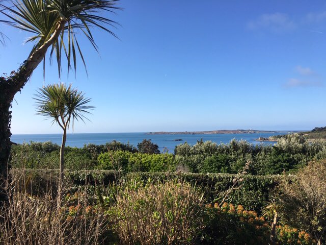 SmileTogetherUK's tweet photo. It’s looking rather beautiful on the #islesofscilly today as sent in by our ⁦@BrighterDental_⁩ team! #Cornwall, where we deliver #dentistry with #social impact https://t.co/KLGJpogd5G