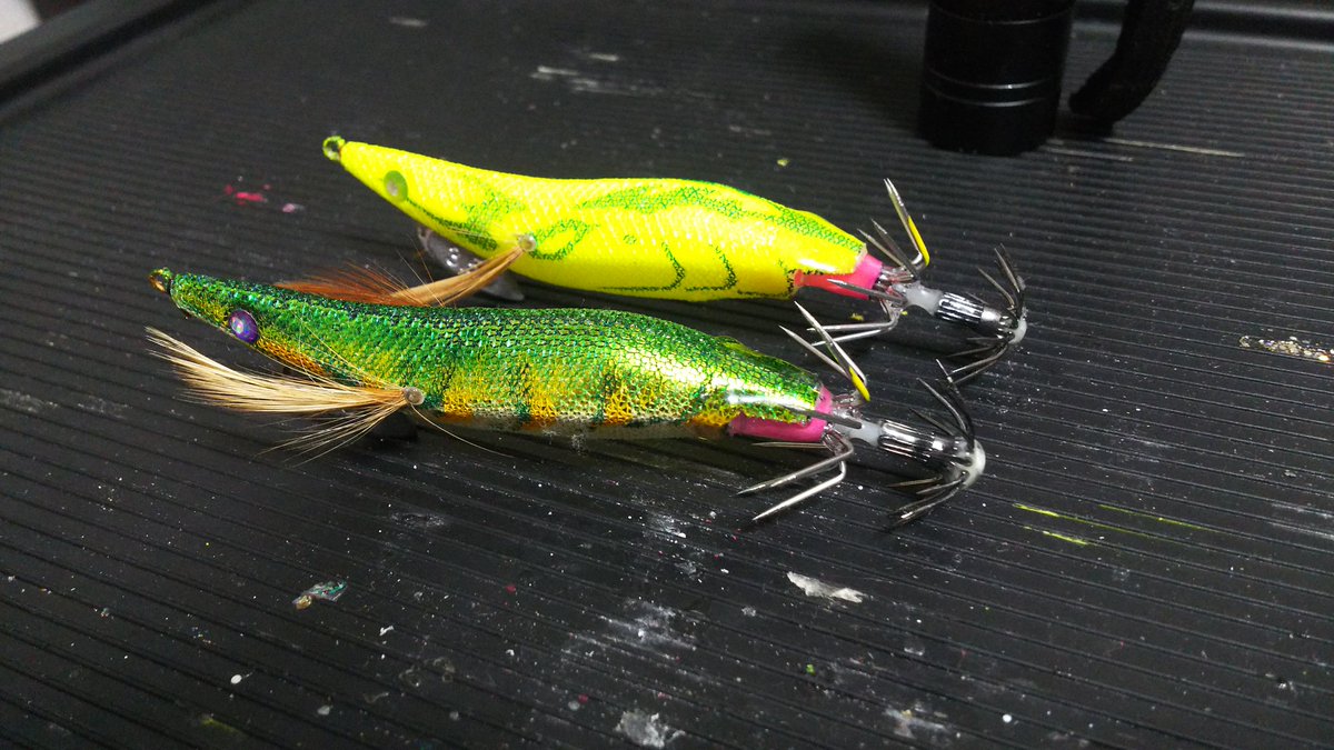 ひろ 〆 Na Twitteru タコ 用カンナ針使用 追加製作 でも今週末は満干の時間が中途半端な時間なんだよなぁ 行くか悩む 自作仕掛け タコ釣り