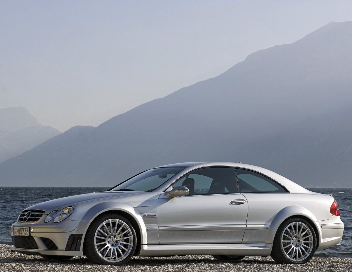 MercedesAMG's tweet photo. The 2007 Mercedes-AMG CLK 63 AMG Black Series is nearly as legendary today as it was during its debut! The strikingly aggressive bodywork point directly to its motorsport pedigree. #ClassicAMG https://t.co/lTTlU9WFKC
