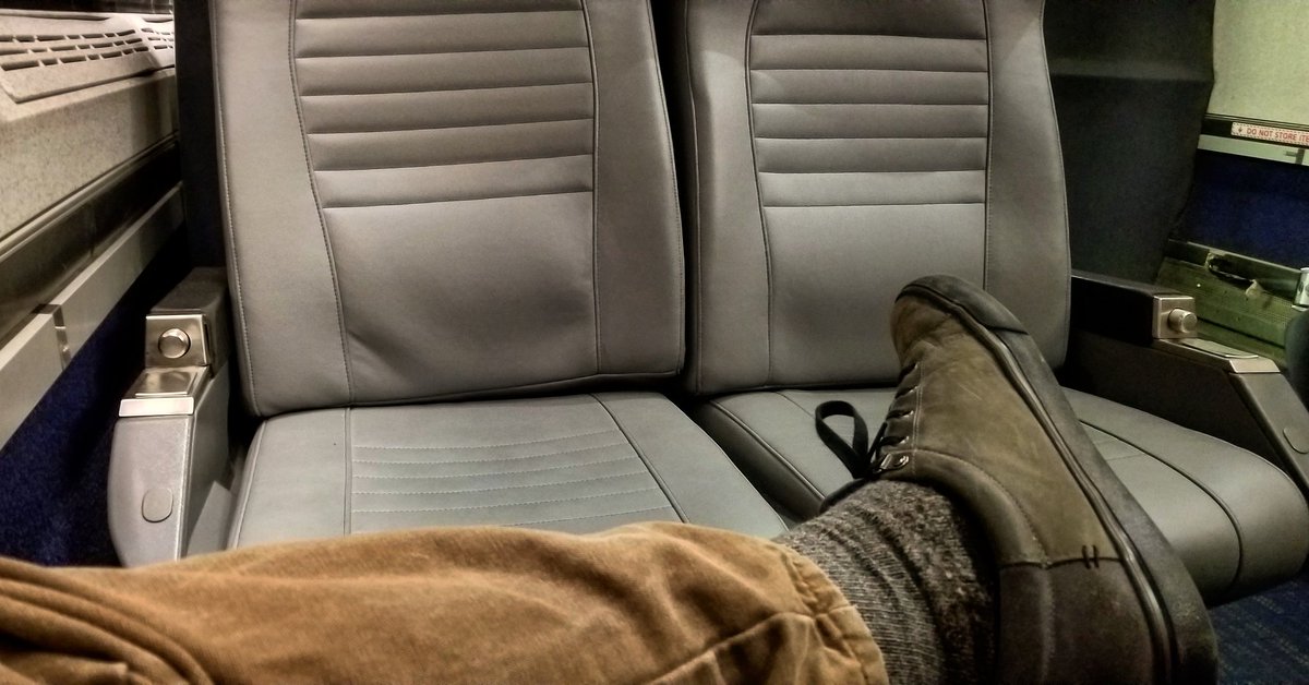 jlota's tweet image. #traintime #downeaster #PAXEast #PAXEast2019