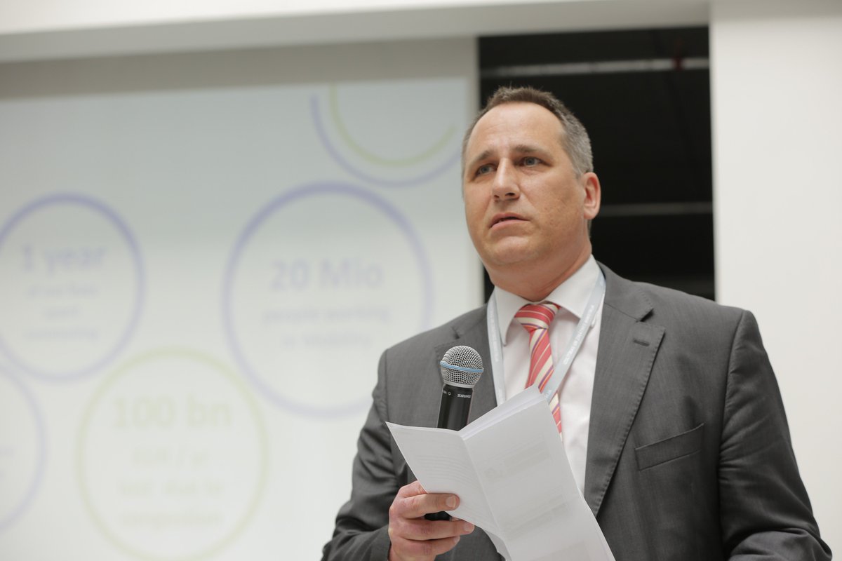 Bence Huba, RIS Manager <a href="/EITUrbanMob/">EIT Urban Mobility</a>: We spend one year of our life commuting &amp; 50% of public space is taken up by roads: the current #urbanmobility model needs to be changed via systemic sollutions and disseminate those. <a href="/EITUrbanMob/">EIT Urban Mobility</a> is present already in 17 countries.