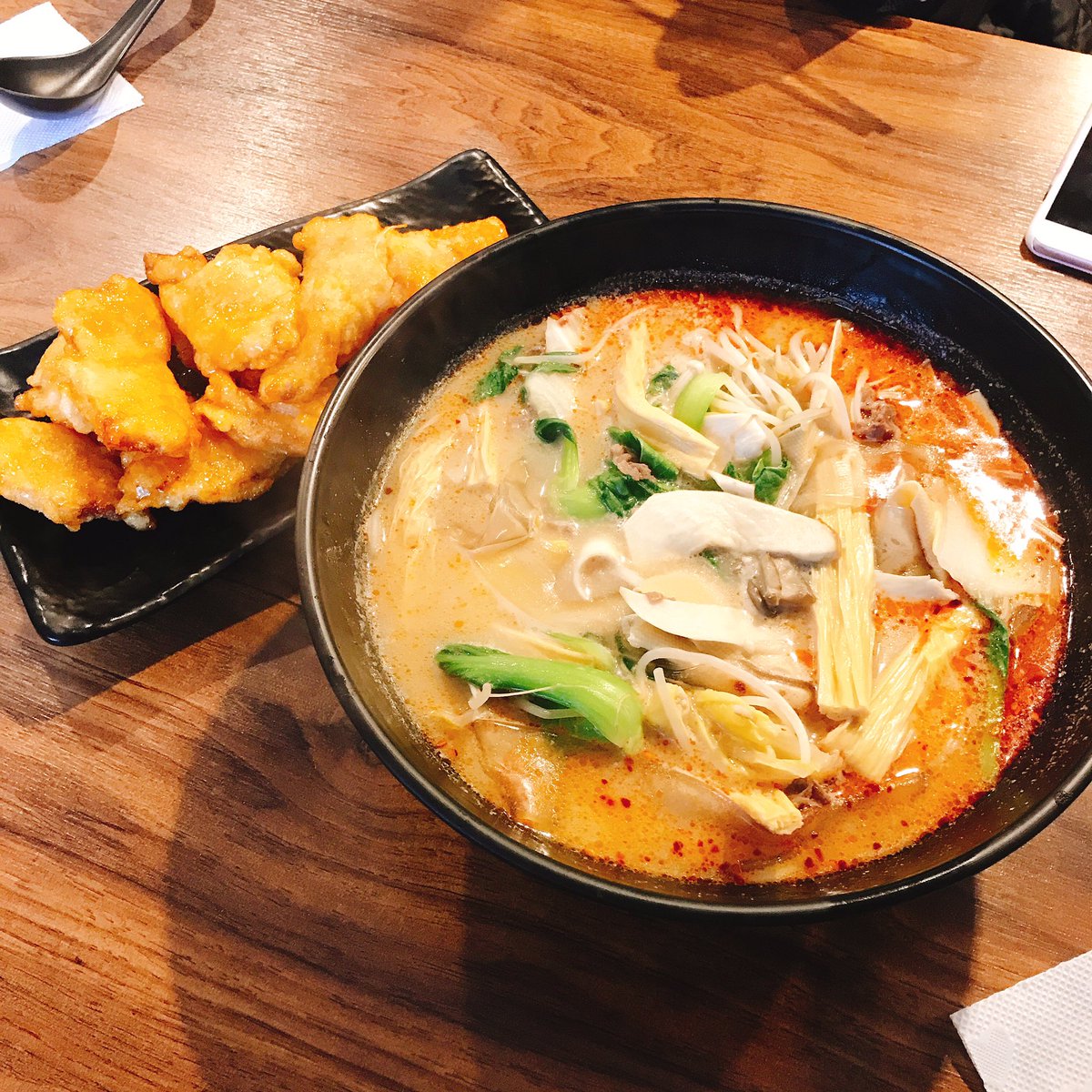 KH_hamzzi1122's tweet photo. 오늘 저녁은 드라’마라’마 다들 맛점하세용❤️
@CHAEROo @sakalovesU https://t.co/e8VXSboPqq