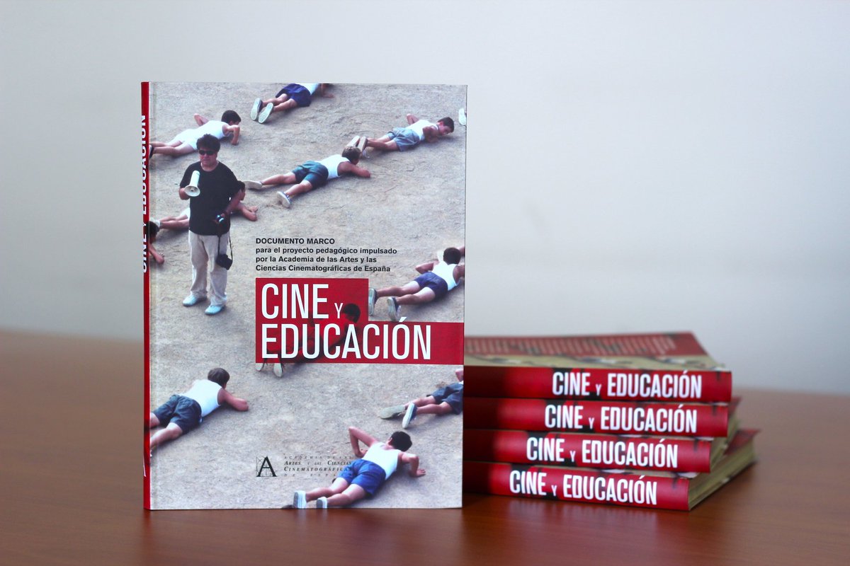 En un mundo dominado por la imagen audiovisual, continuamos con una educación obligatoria #SinElCine
La Academia presenta hoy #CineYEducación, un documento marco para introducir el séptimo arte en las escuelas, como lo están la música y las artes plásticas.