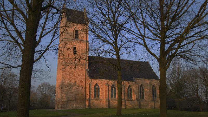 ingedevries88's tweet photo. Gisteren mocht ik soleren bij het avondvesper in de dorpskerk van Vledder. Het was sfeervol! Wat mij betreft echt een aanrader voor een 'kerkdienst light': Bezinning, gebed en mooie muziek in een verstild half uurtje. In de lijdenstijd elke woensdagavond. https://t.co/9bYYRdvlkR