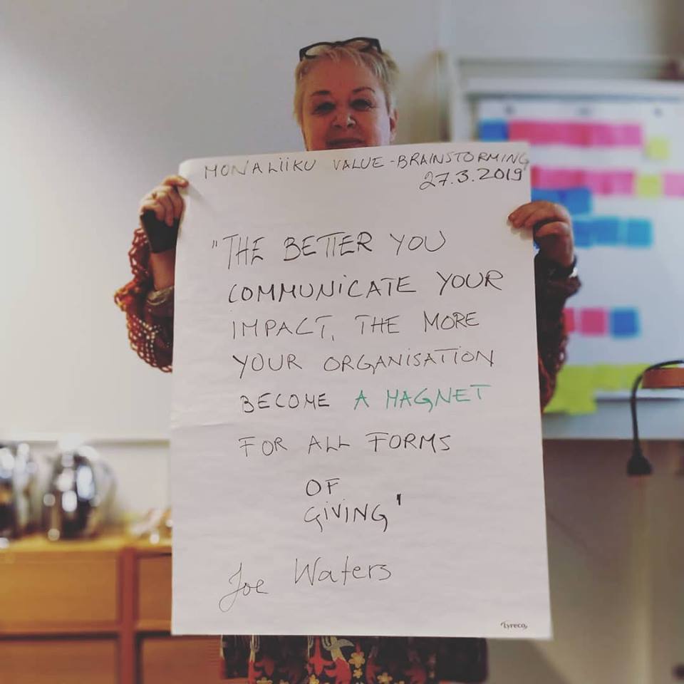 Monaliiku tweet media