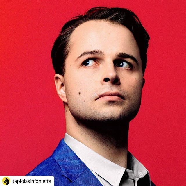 toelolab's tweet photo. #Repost @tapiolasinfonietta
• • • • •
Taavi Oramo Tapiola Sinfoniettan residenssitaiteilijaksi kaudelle 2019-2020. Lämpimästi tervetuloa @taavioramo ⭐️👍🏻 || #residenssitaiteilija #tapiolasinfonietta #kulttuuriespoo #taavioramo @harrisonparrott https://t.co/rXMueEo1Nc https://t.co/qLQRT2R3Dg