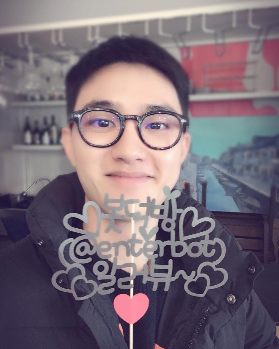 knockknock0408's tweet photo. D.O. 
@weareoneEXO https://t.co/TnR1iLZoNI