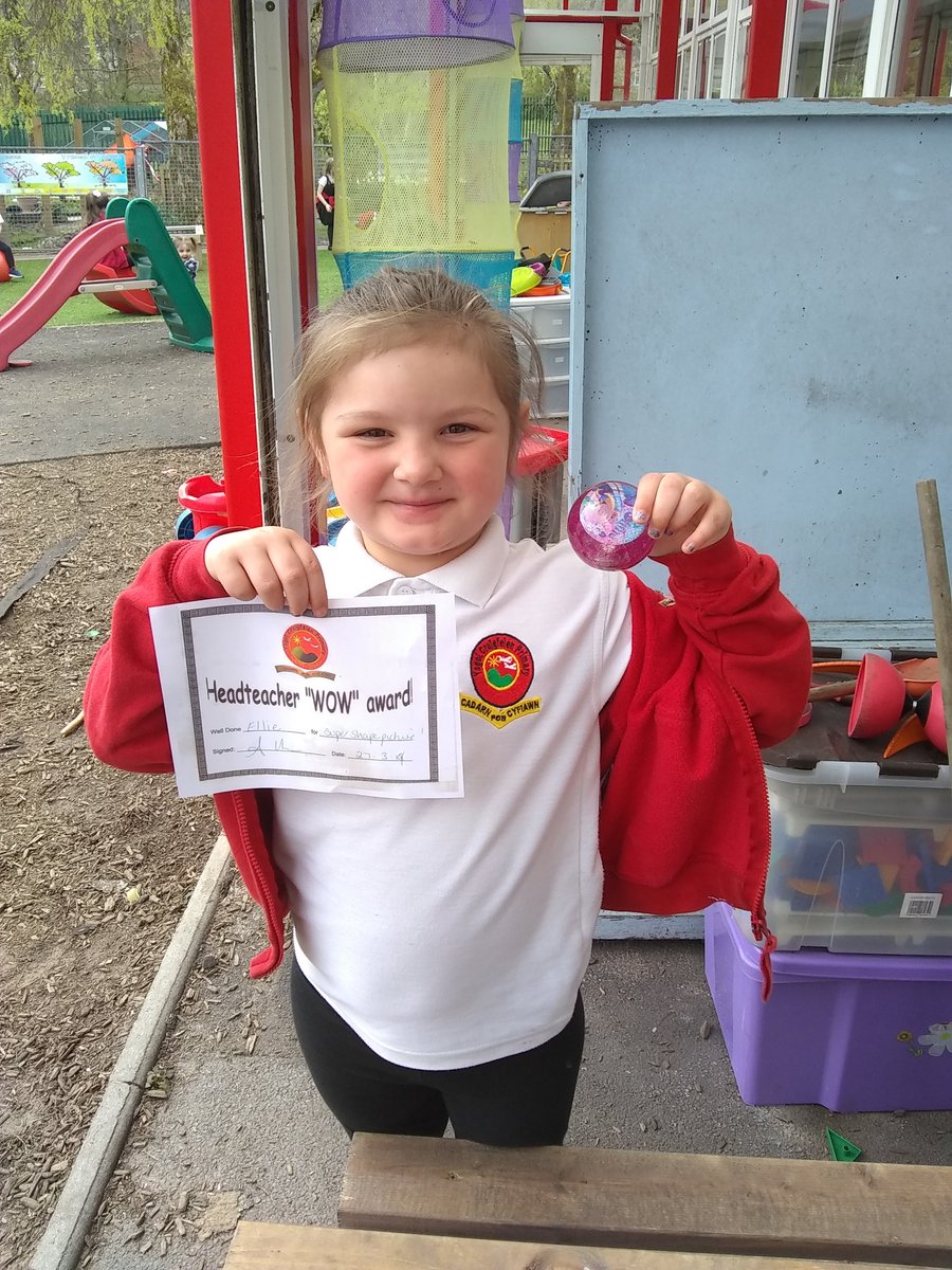 CraigfelenP's tweet photo. Fab Wow award yesterday for great 2D shape work! Da iawn #cfprec https://t.co/lv178zWLEo