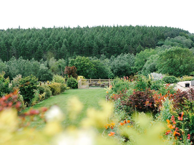 Book yourself in for a little taste of 5-star luxury at The Old Stables 2 and you'll enjoy breathtaking views over the rolling hills, magnificent walking paths, and of course, the stunning interiors of this holiday cottage! 
cottagesinnorthumberland.co.uk/cottages/the-o…