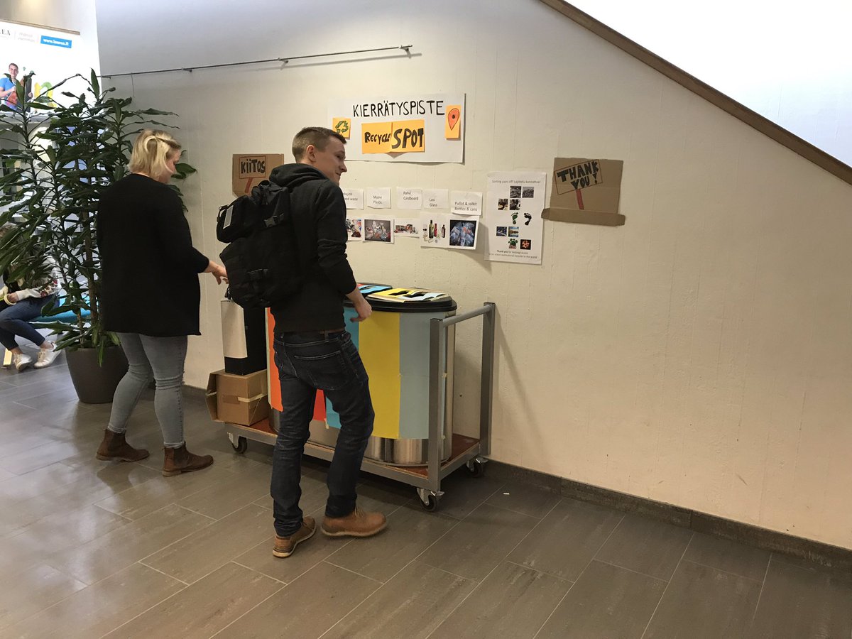 FlemmingElina's tweet photo. Now teams are testing prototypes at #LaureaCEjam 🤗 #cocreation #kiertotalous #kiertotalousAMK #circulareconomyUAS #circ4life #citydrivers #CElaureaUAS @laureauas https://t.co/RRj0uqah0Z