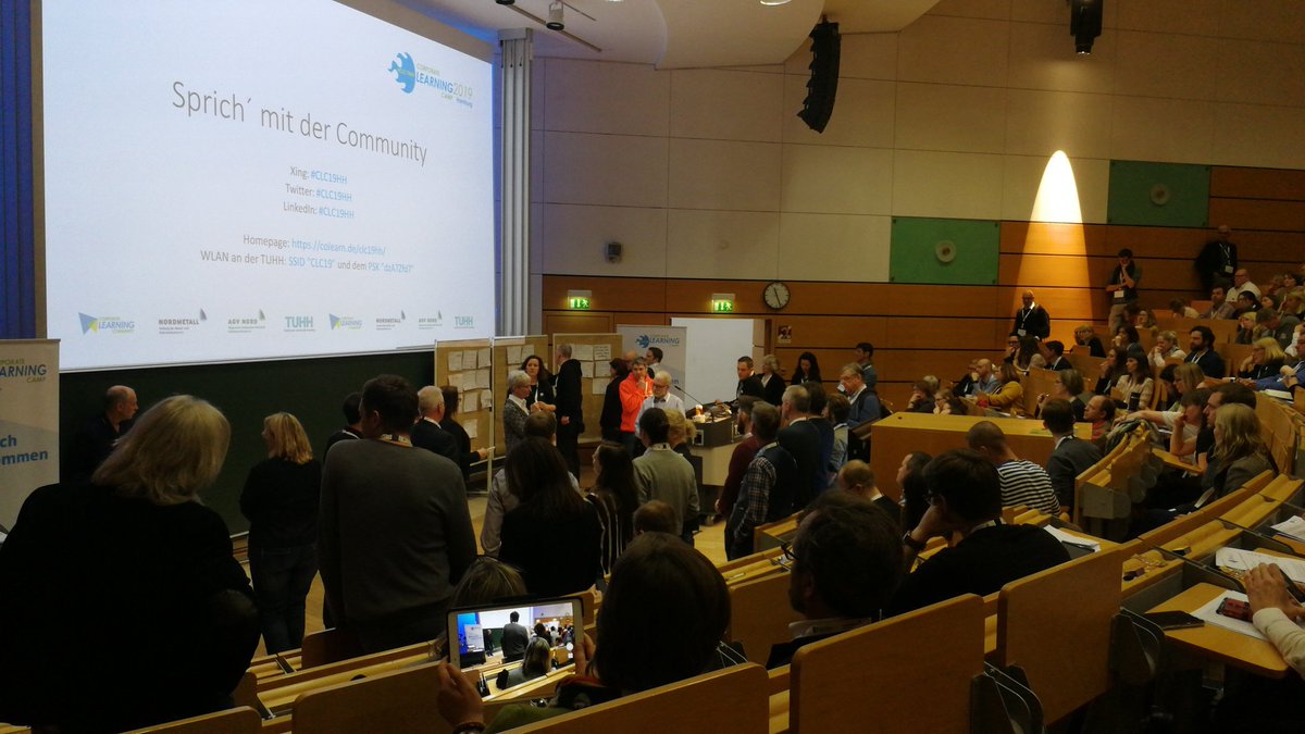 RomanSauter's tweet photo. #clc19 #barcamp #corporatelearing https://t.co/laj3aHoP4E