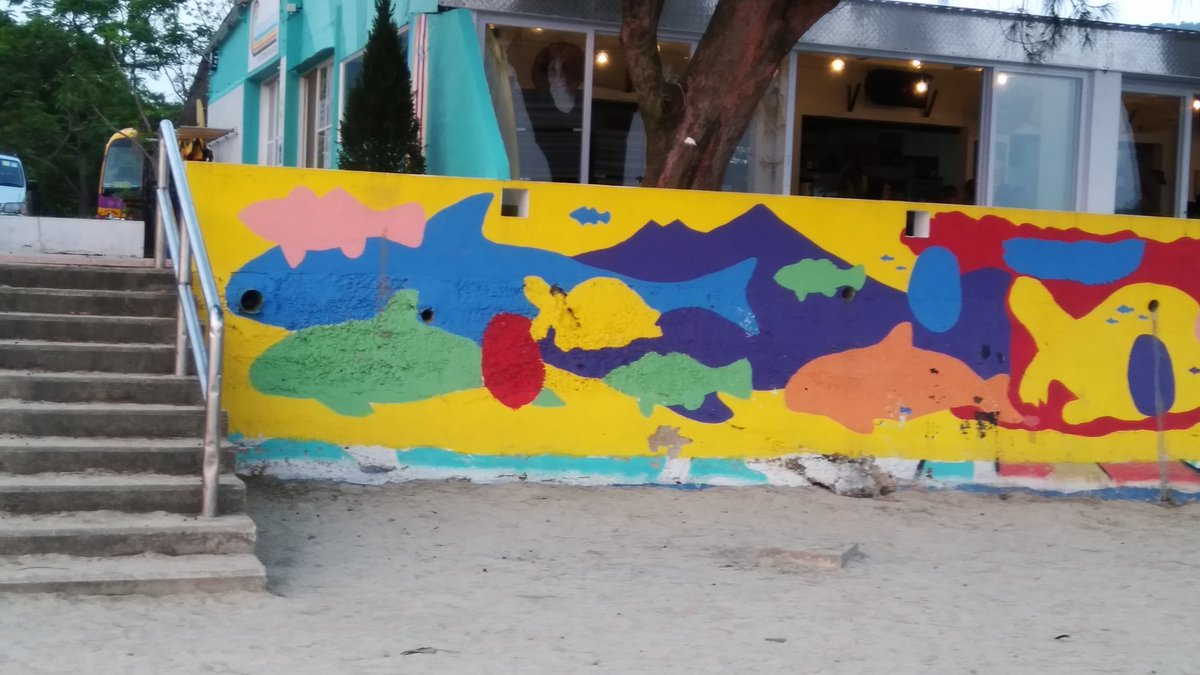 cdnisg4's tweet photo. Last night at Treasure Island with Great 4 https://t.co/av2vS6O4jA