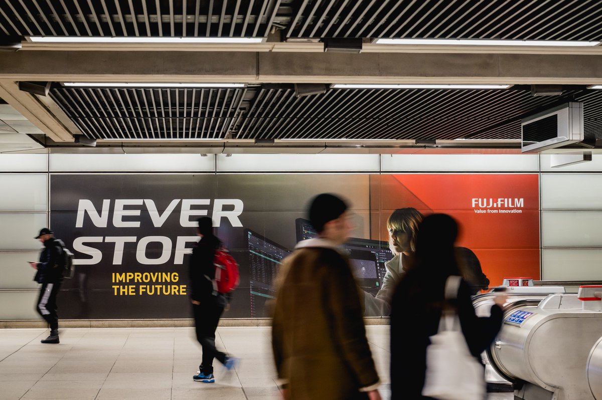 ExterionMediaUK's tweet photo. I think we can all agree that @FujifilmX_UK #NeverStop campaign at Canary Wharf is unmissable 📸
#ExterionMedia #StationDomination #OOH https://t.co/w9cYfjKKRC