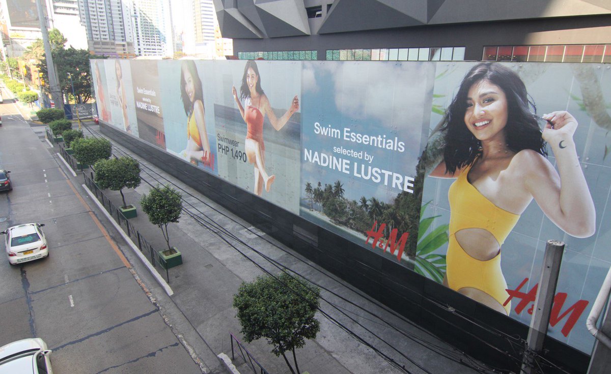 hmphilippines's tweet photo. Have you spotted the #NadineforHMBillboard yet? Hands up if you love it! 🙌🏼 #SelectedbyNadine https://t.co/8OuWlr0WJ0