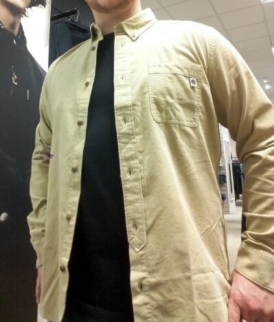 PG_SolihullHOF's tweet photo. Great sun shiny day today, make the most of it with PG, get yourself our SLIM FIT FINE CORD SHIRT in our #Solihull store and really brighten up your day ✌️😎 #prettygreen https://t.co/91pMd4eg7I
