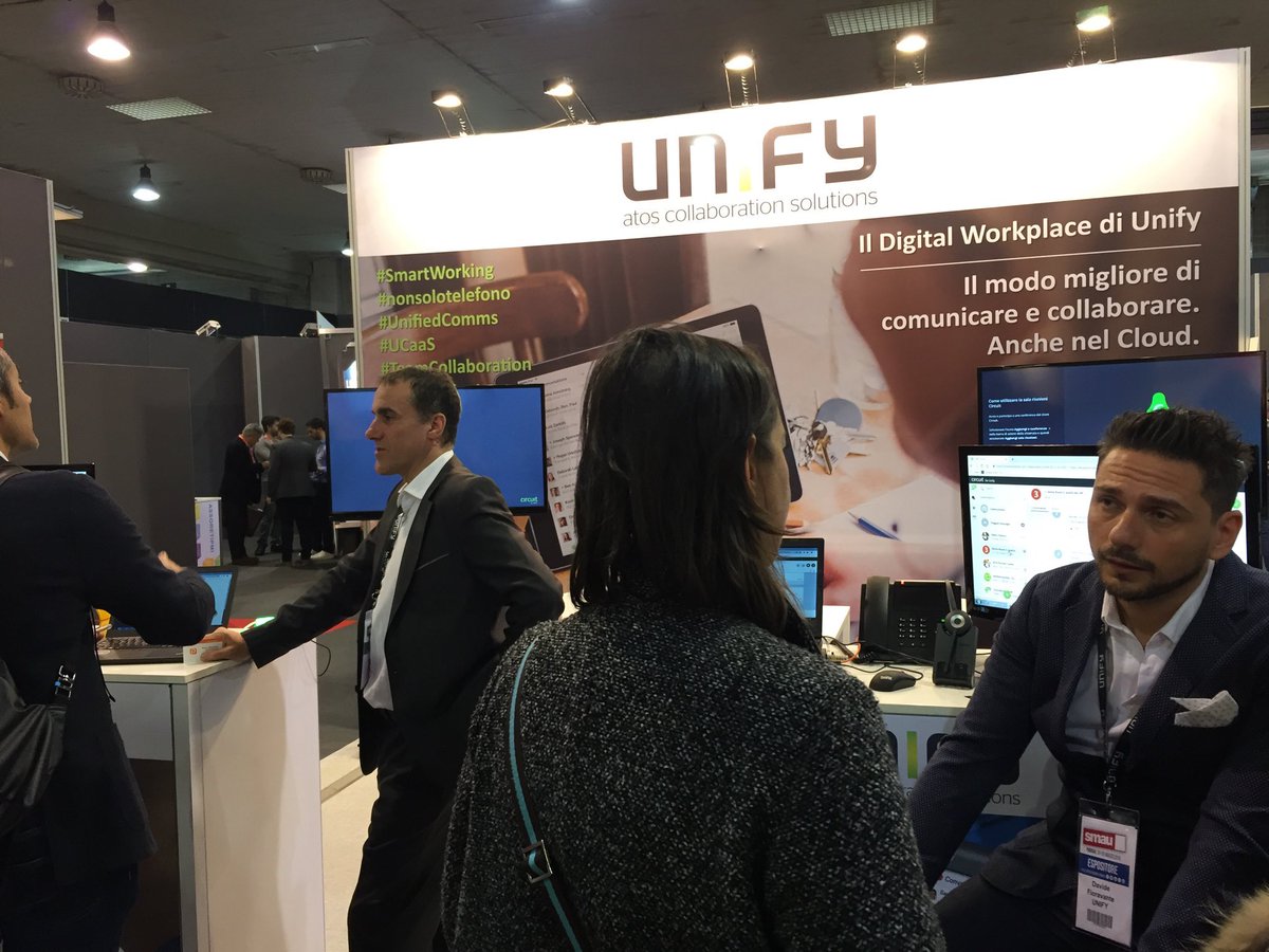 Iniziato #SMAU Padova. @UnifyCo brand <a href="/Atos/">Atos</a> soluzioni #comunicazione #collaborazione on stage. Lo #smartworking è realtà con <a href="/CircuitHQ/">Circuit</a>