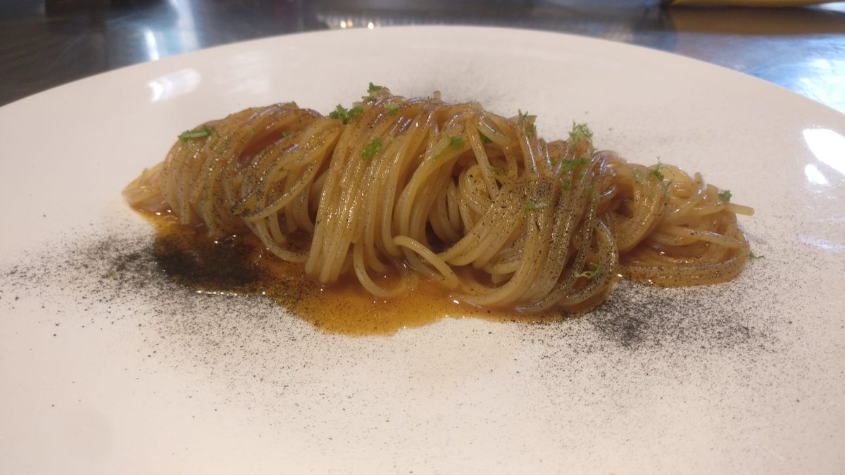 La Genovese di Mare in Astratto dello chef Vincenzo Barillá, Ristorante  Magorabin di Torino, per il Primo Piatto dei Campi 2019, iniziativa  siglata LSDM e Pastificio dei Campi. 
lsdm.it/2019/03/28/la-…
