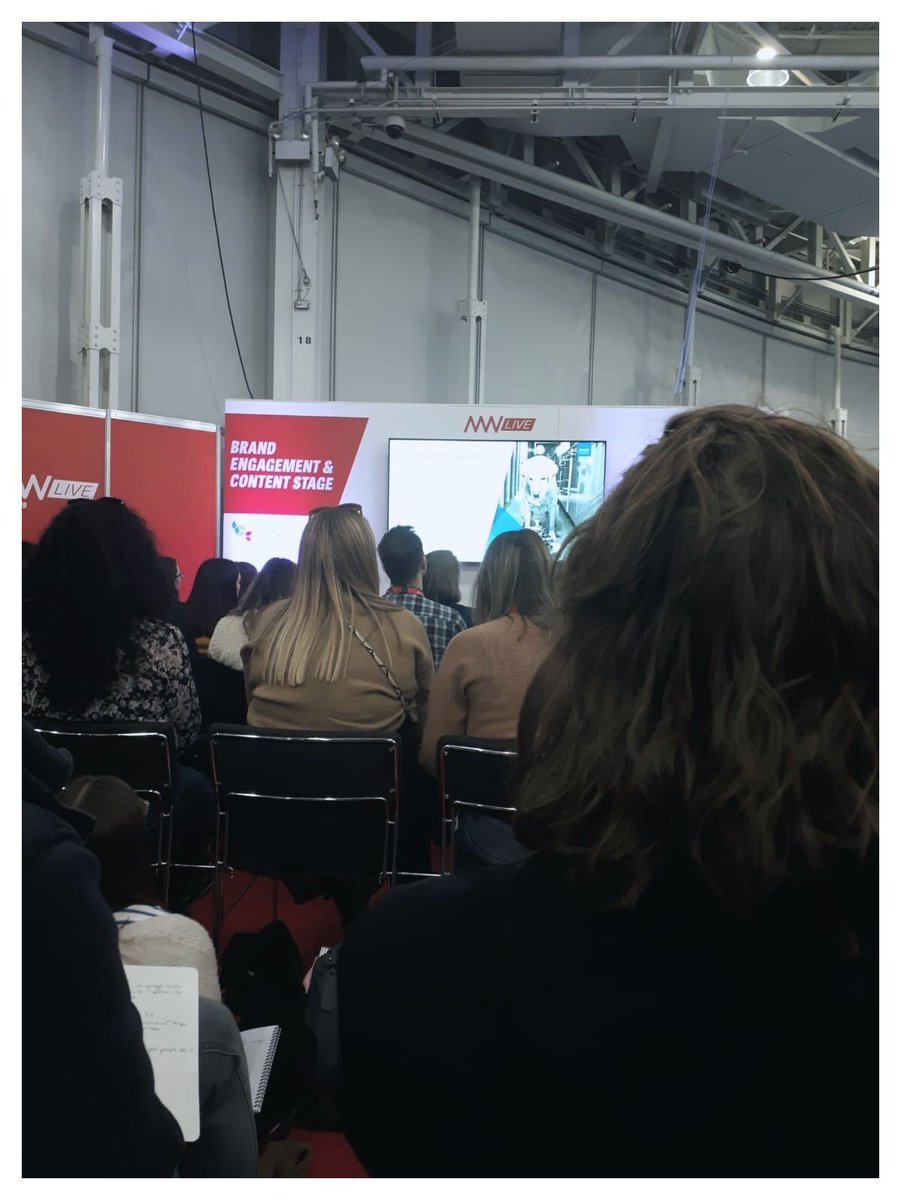 EolasInt's tweet image. Julia our Project Manager and Aine our Consumer Analyst attended the #InsightsShow in #London. This event shows us that marketing is definitely a fast-moving field which requires constant attention. What do you think ? #Marketing #Trends #Future