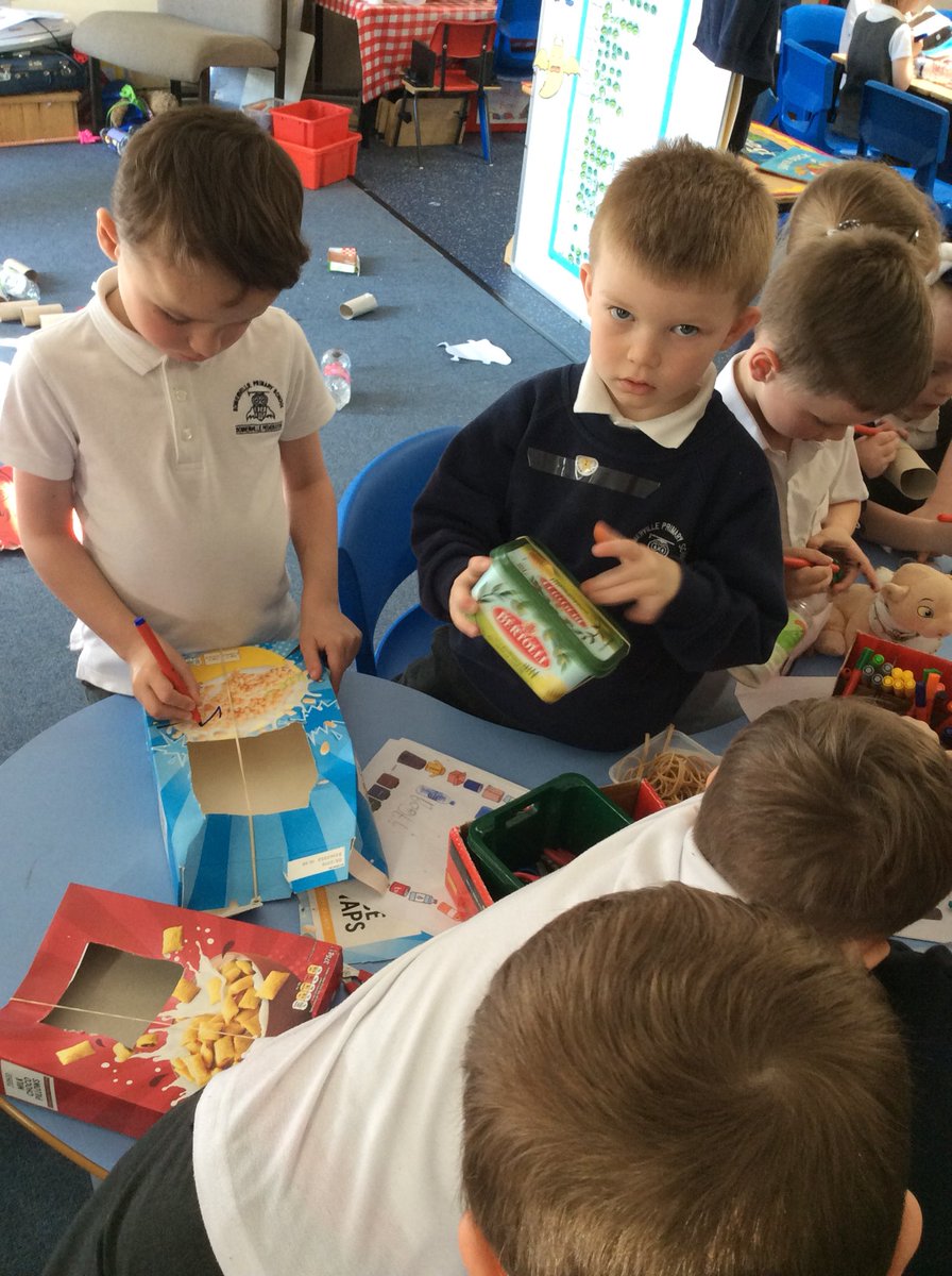 batSomervilleP1's tweet photo. Today @batSomervilleP1 have made musical instruments from recycled materials #recyclingband #batfun https://t.co/CI2MYmQfja